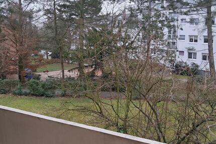 Wohnung Schwalbach am Taunus - 3 Zimmer, 82 m&sup2;, 285.000&euro; | Angebot:25306281