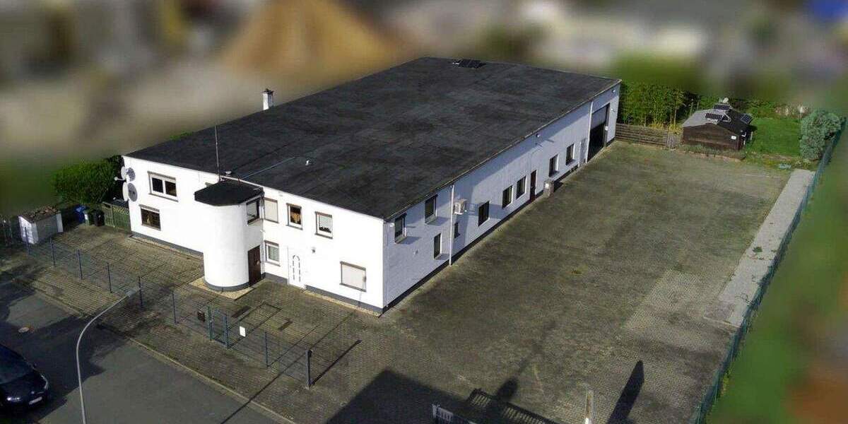 Gewerbehalle für Produktion, Handel, Handwerk+Freiflächen+wohnen zimmer