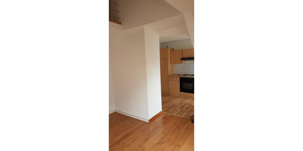 Dachgeschoßwohnung Frankfurt am Main Fechenheim - 2 Zimmer, 47 m&sup2;, 700&euro; | Angebot:25613826