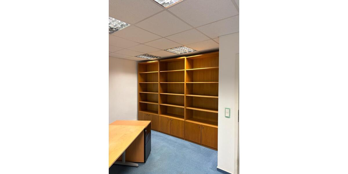 Gewerbeobjekt Frankfurt am Main Bonames - 250&euro; | Angebot:26038969