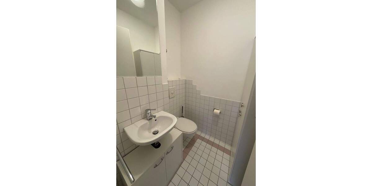 Etagenwohnung Frankfurt am Main Bergen-Enkheim - 2 Zimmer, 87 m&sup2;, 1.525&euro; | Angebot:25800018