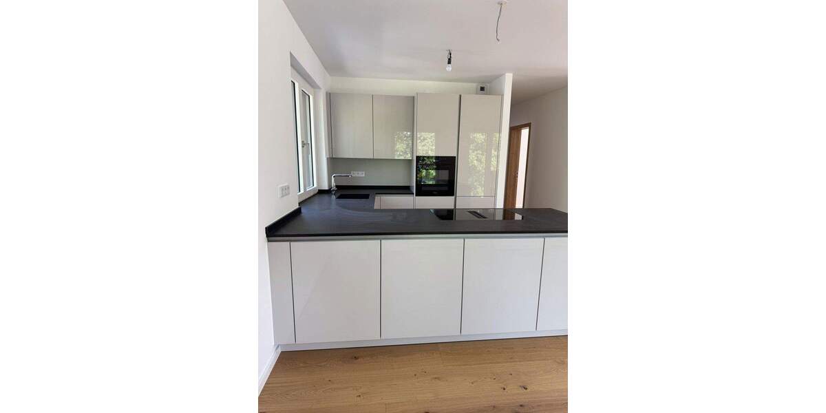 Etagenwohnung Dreieich Buchschlag - 3 Zimmer, 115 m&sup2;, 2.300&euro; | Angebot:25649786