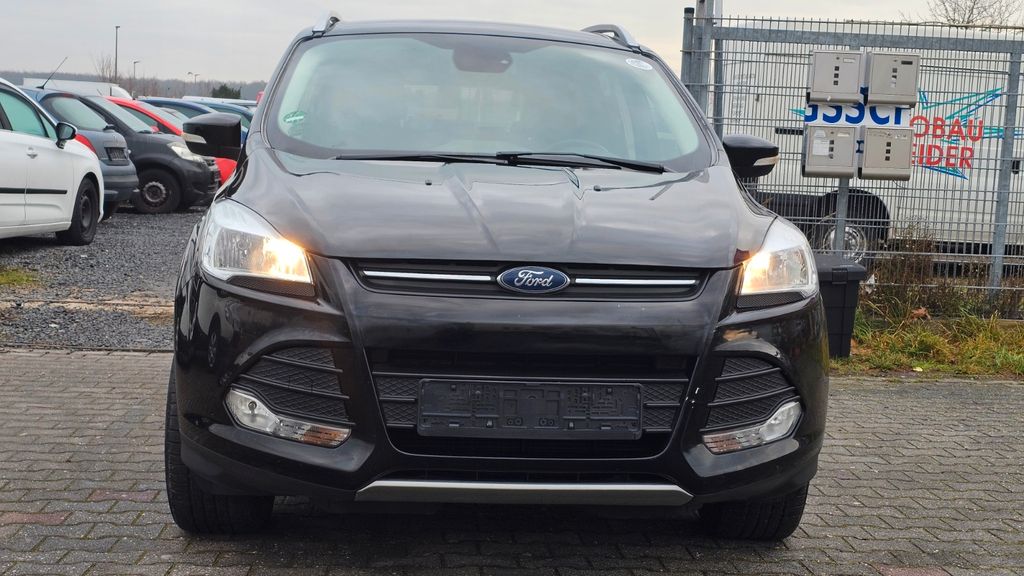 Ford Kuga 117.500 km 11.200 &euro; Dietzenbach 63128