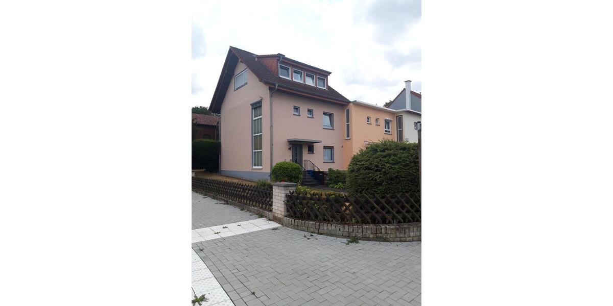 Reihenhaus Altenstadt - 6 Zimmer, 139 m&sup2;, 395.000&euro; | Angebot:27236610