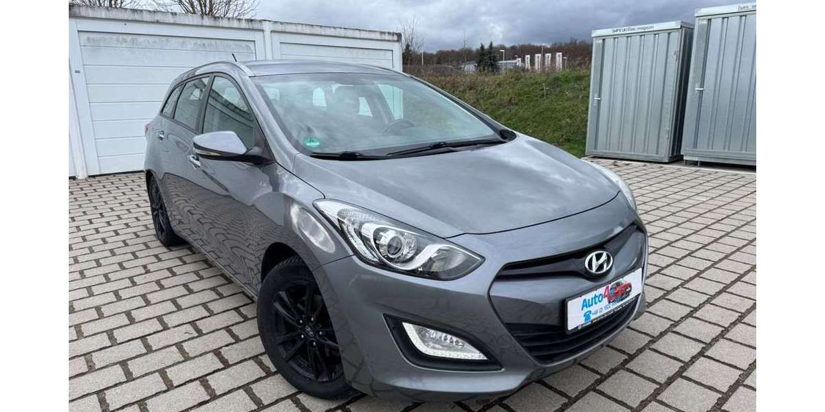 Hyundai i30 105.000 km 8.400 &euro; Friedrichsdorf 61381