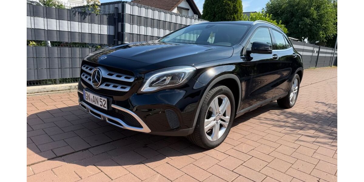 Mercedes-Benz GLA 220 135.700 km 17.000 &euro; Neuberg 63543