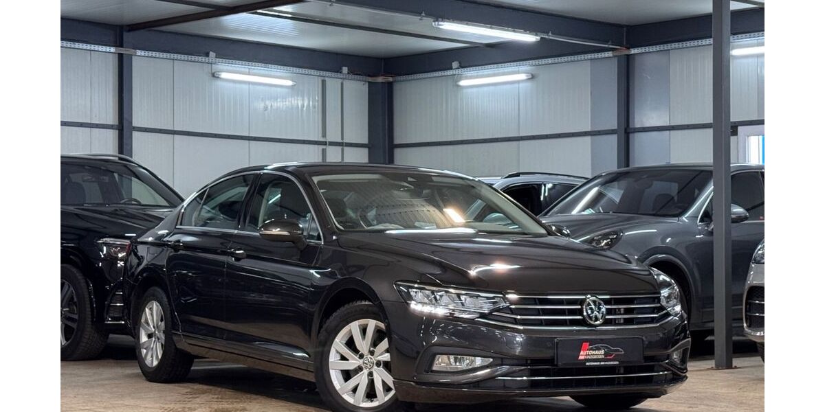VW Passat 111.156 km 17.790 &euro; Maintal 63477