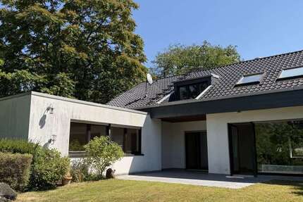 Haus Darmstadt Bessungen - 6 Zimmer, 210 m&sup2;, 1.230.000&euro; | Angebot:27014608