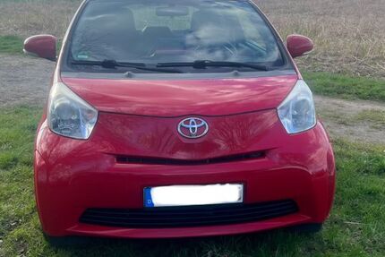 Toyota IQ 71.000 km 4.999 &euro; Rodenbach 63517