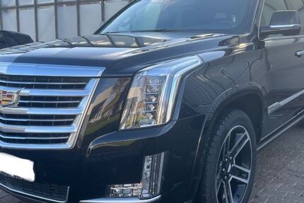 Cadillac Escalade 122.000 km 46.750 &euro; Neu Isenburg 63263