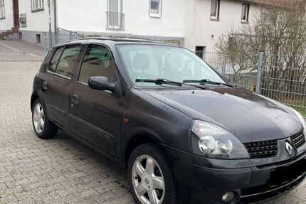 Renault Clio 164.500 km 850 &euro; Wehrheim 61273