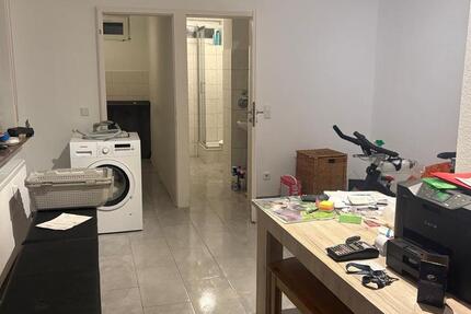 Wohnung Hanau Großauheim - 2 Zimmer, 50 m&sup2;, 600&euro; | Angebot:25417396