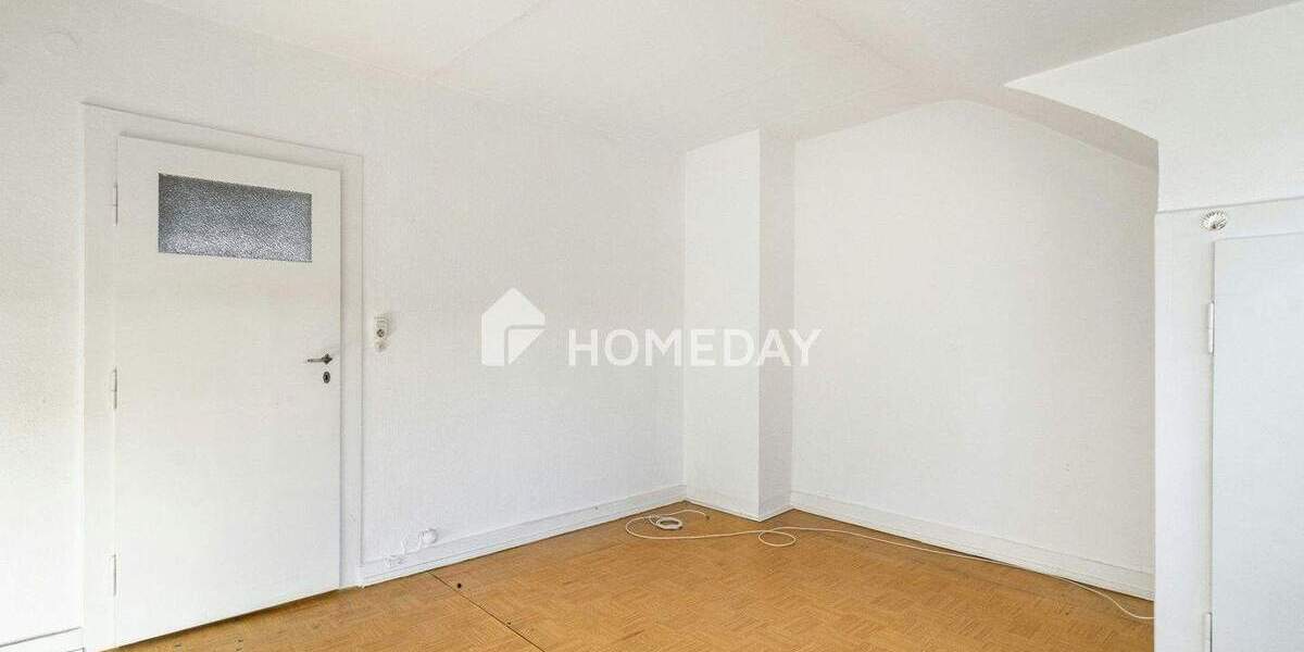 Reihenmittelhaus Frankfurt am Main Ginnheim - 8 Zimmer, 118 m&sup2;, 627.000&euro; | Angebot:25732761