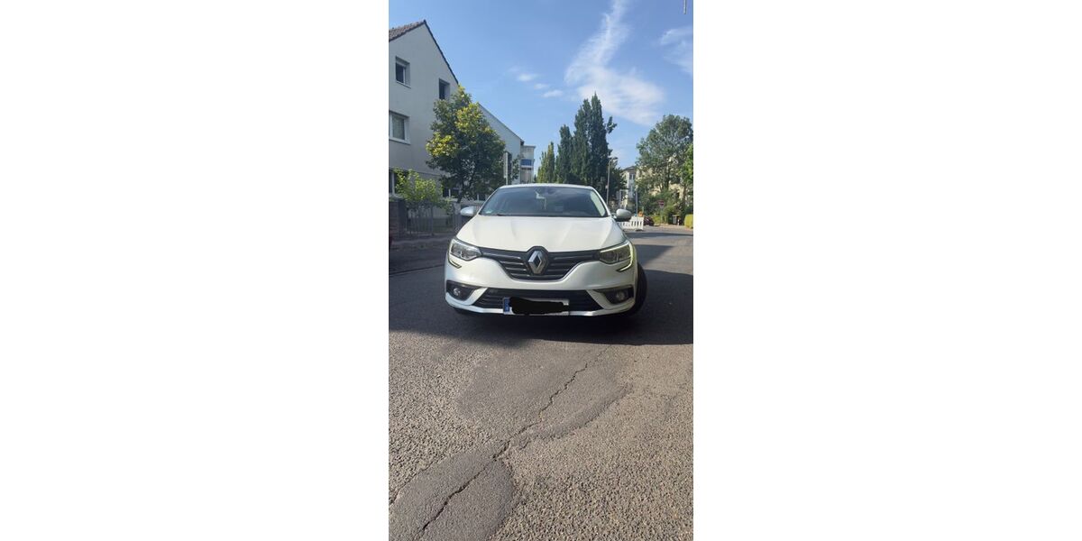 Renault Megane 96.500 km 12.900 &euro; Offenbach am Main 63071