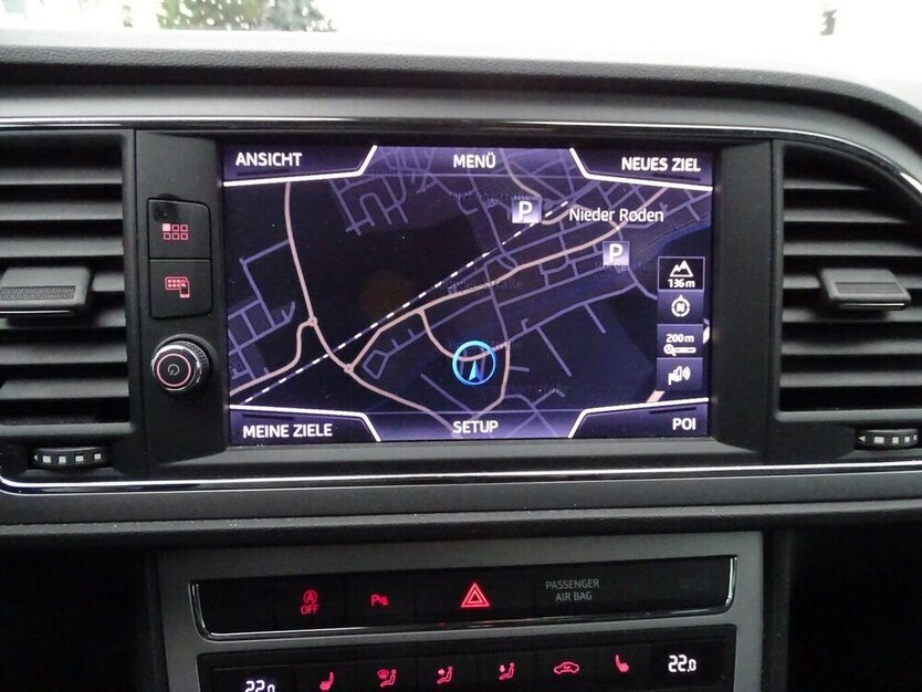 Leon ST 1,5l TGI (CNG) Xcellence, DSG, Navi, PDC,