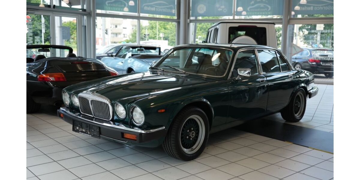 Jaguar XJ 174.113 km 8.900 &euro; Obertshausen 63179