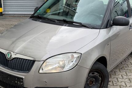 Skoda Fabia 218.000 km 1.349 &euro; Frankfurt am Main 65933