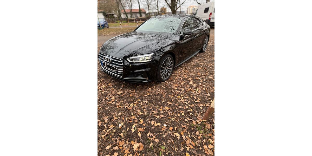 Audi A5 153.000 km 21.999 &euro; Offenbach 63069
