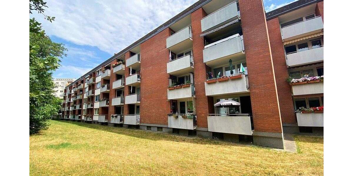 Renovierungsbedürftiges 1-Zimmerapartment mit Garage in Heusenstamm 1 zimmer