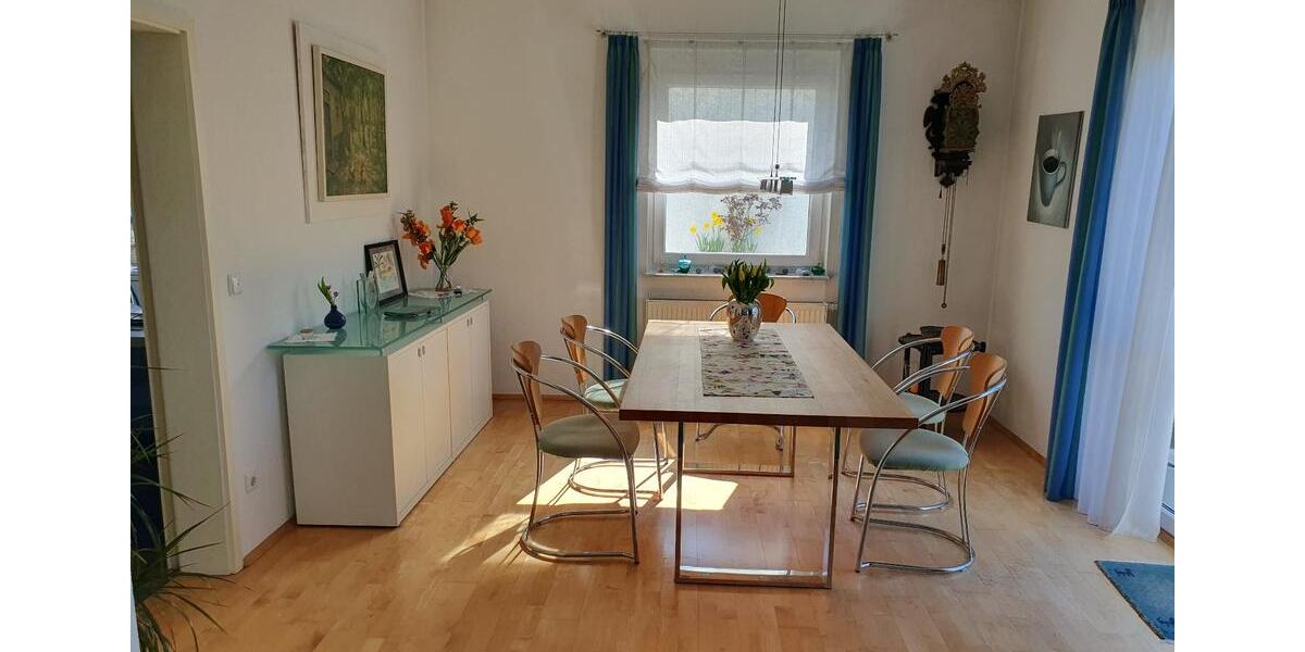 Doppelhaushälfte Friedrichsdorf - 7 Zimmer, 235 m&sup2;, 1.130.000&euro; | Angebot:26957102