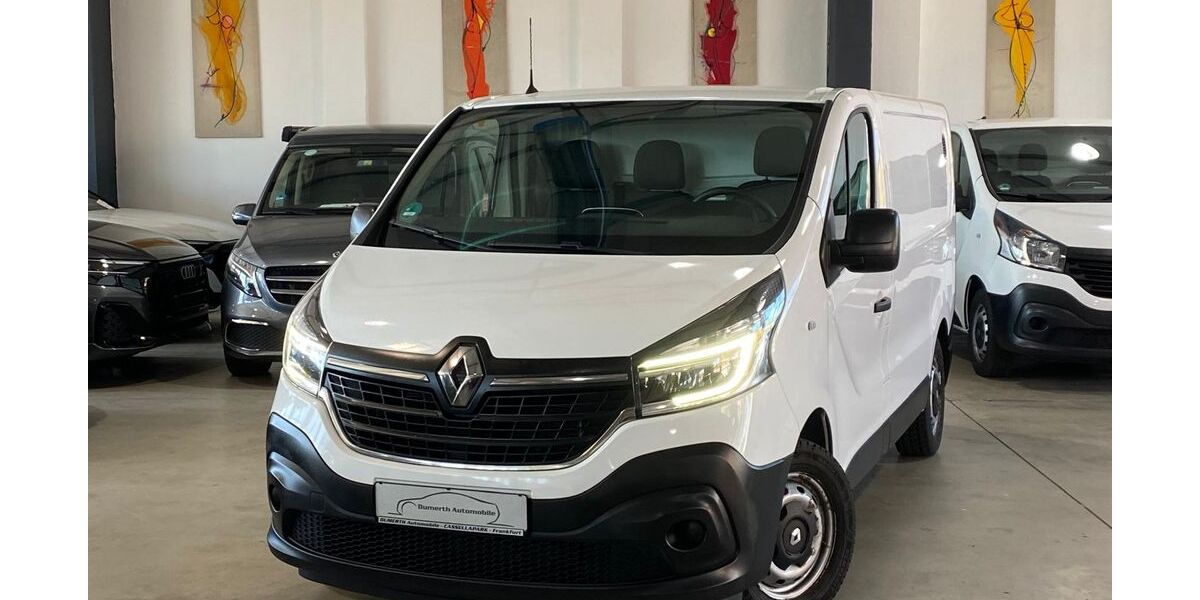 Renault Trafic 203.943 km 11.490 &euro; Frankfurt 60386