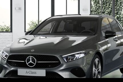 Mercedes-Benz A 200 9.900 km 37.450 &euro; Frankfurt 60599