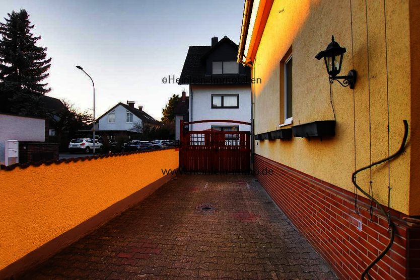 Einfamilienhaus# Sauna# Wintergarten# Kaminofen# PV & Solar# Griesheim Hofmannstr. 8 zimmer