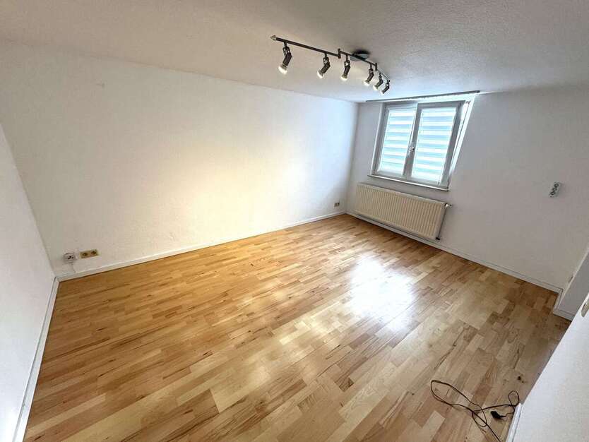 Wohnung zum Mieten in Frankfurt 630 € 42.36 m² 2 zimmer