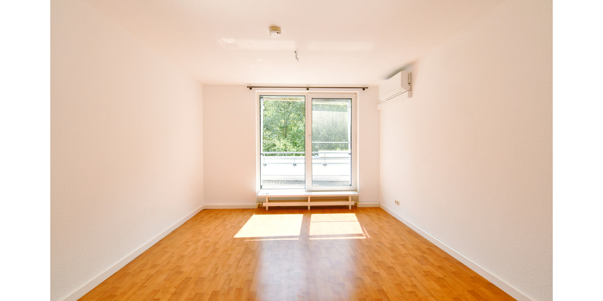 RESERVIERT!!! Direkt an der Natur - 3 Zi + Office, große Terrasse, 2 Plätze TG - Terrassenwohnung Eppstein | Angebot:25570514
