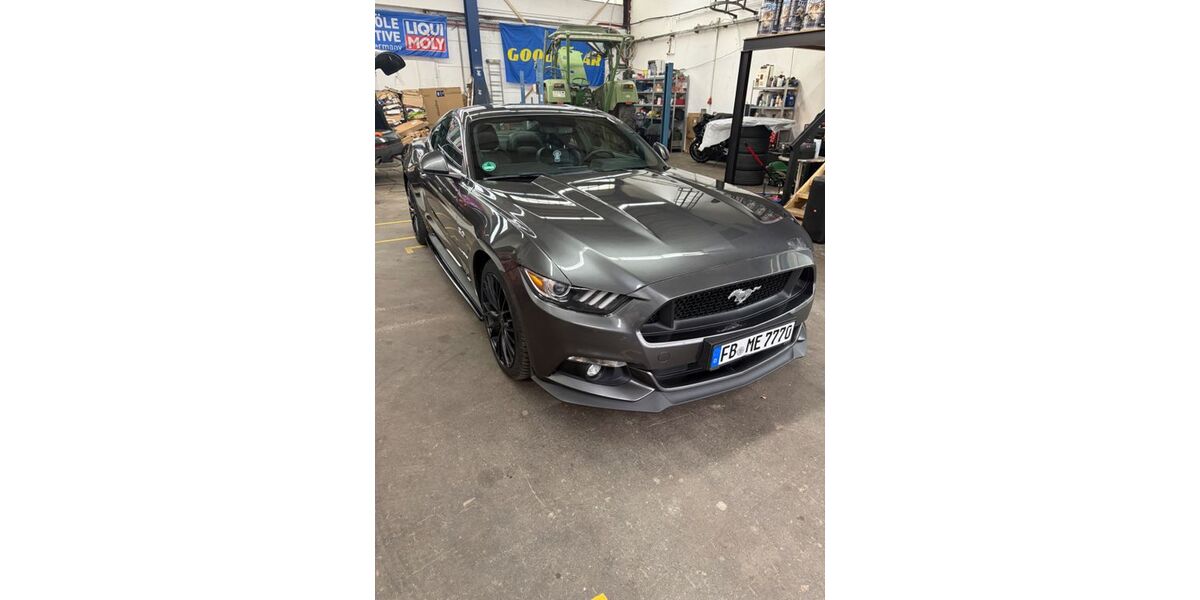 Ford Mustang 95.233 km 28.999 &euro; Ober-Mörlen 61239