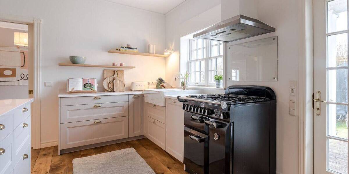 Einfamilienhaus Wehrheim Obernhain - 8 Zimmer, 198 m&sup2;, 1.150.000&euro; | Angebot:25695537