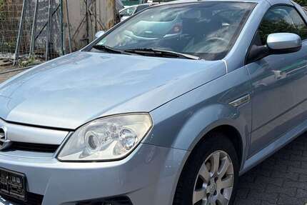 Opel Tigra 780.000 km 1.690 &euro; Egelsbach 63329