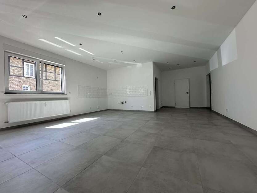 Wohnung zum Mieten in Bischofsheim 1.450 € 117 m²