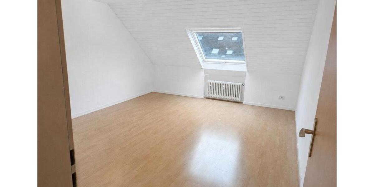 Dachgeschoßwohnung Wöllstadt - 2.5 Zimmer, 59 m&sup2;, 870&euro; | Angebot:26521824