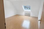 Dachgeschoßwohnung Wöllstadt - 2.5 Zimmer, 59 m&sup2;, 870&euro; | Angebot:26521824