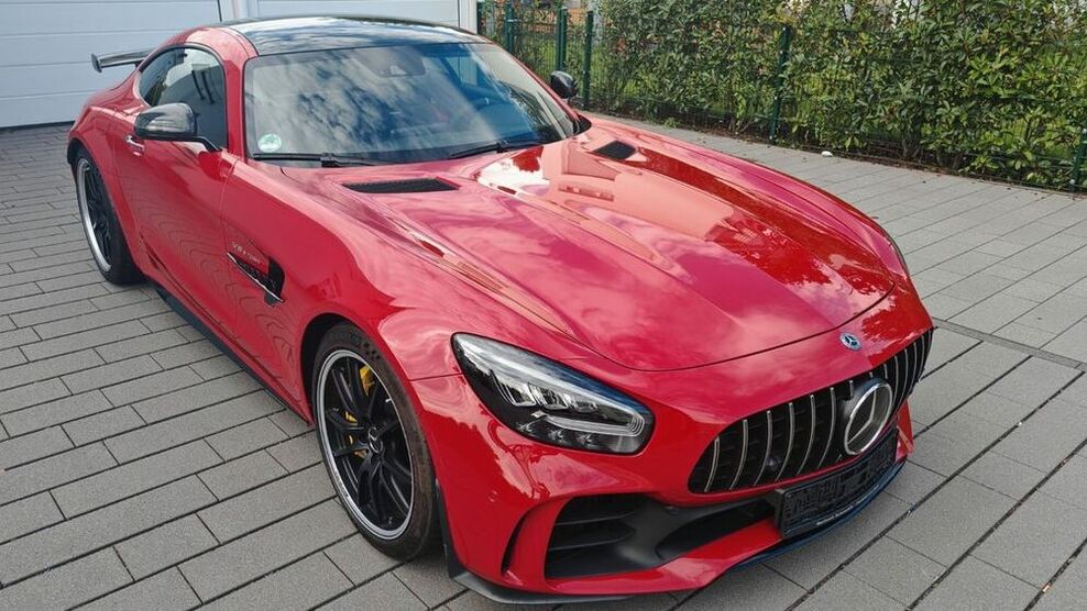 AMG GT R