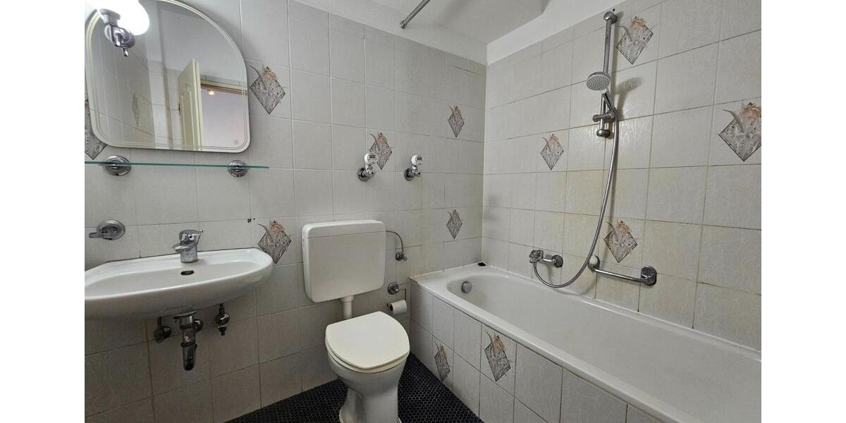 Etagenwohnung Frankfurt am Main Bornheim - 2 Zimmer, 55 m&sup2;, 900&euro; | Angebot:25420671