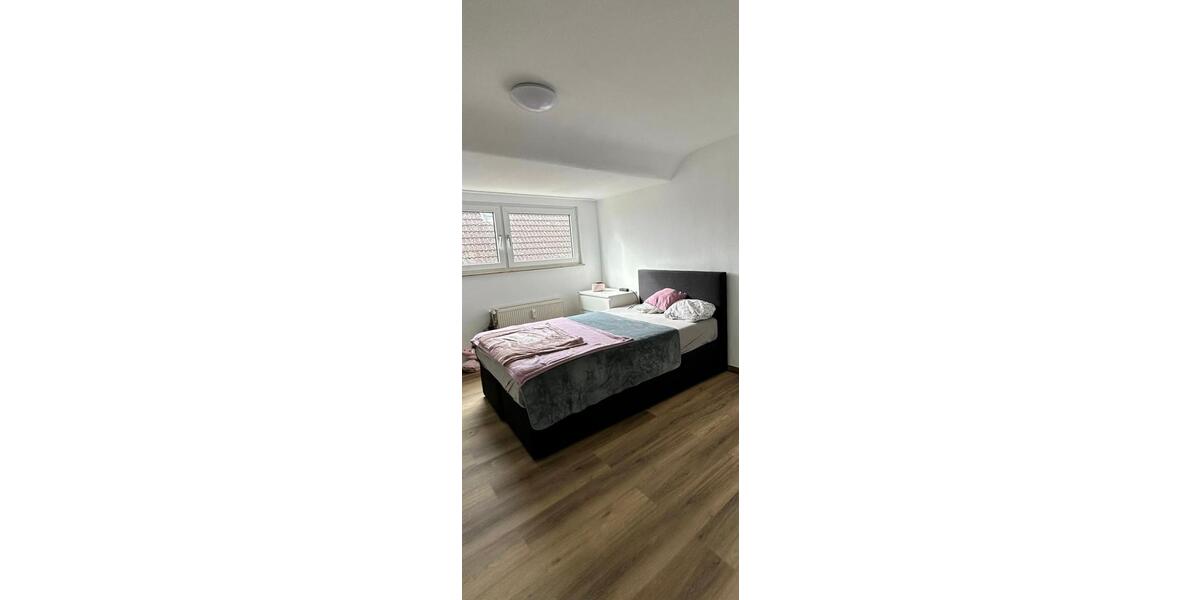 Dachgeschoßwohnung Dietzenbach - 3 Zimmer, 72 m&sup2;, 980&euro; | Angebot:25431427