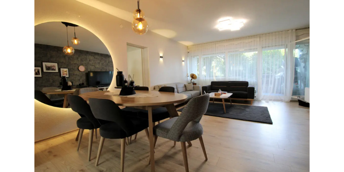 Von Privat in Bruchköbel:Renovierte, möblierte und gepflegte..... 4 zimmer