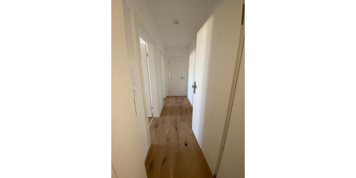 Dachgeschoßwohnung Offenbach am Main Hafen - 2 Zimmer, 46 m&sup2;, 950&euro; | Angebot:25757393