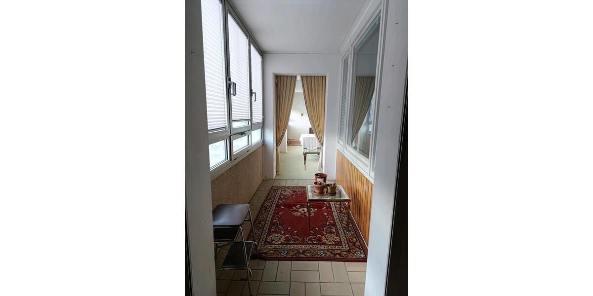 Etagenwohnung Frankfurt am Main Gutleutviertel - 4 Zimmer, 117 m&sup2;, 2.290&euro; | Angebot:24792361