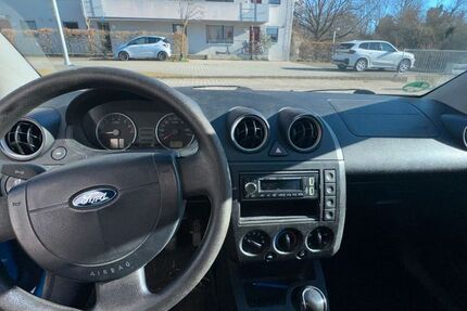 Ford Fiesta 154.000 km 1.600 &euro; Langen 63225