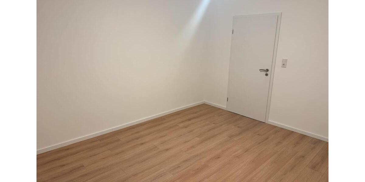 Etagenwohnung Hanau Großauheim - 3 Zimmer, 65 m&sup2;, 1.050&euro; | Angebot:24675975