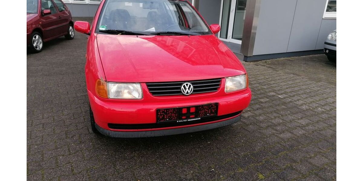 VW Polo 94.000 km 2.400 &euro; friedrichsdorf 61381