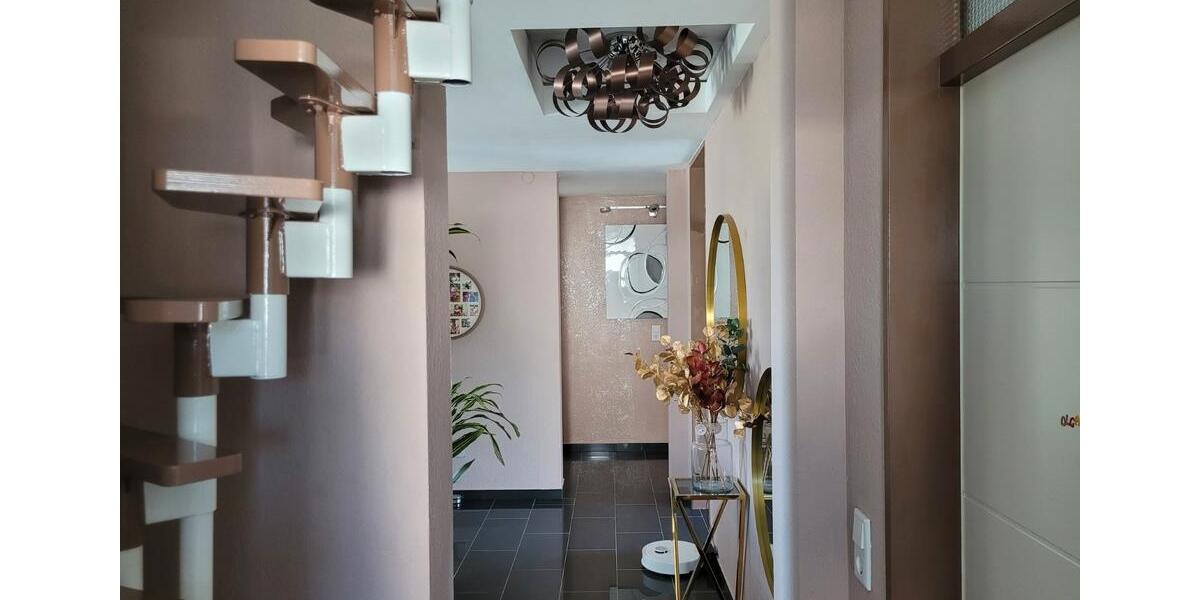Einfamilienhaus Seligenstadt - 10 Zimmer, 210 m&sup2;, 730.000&euro; | Angebot:27043439