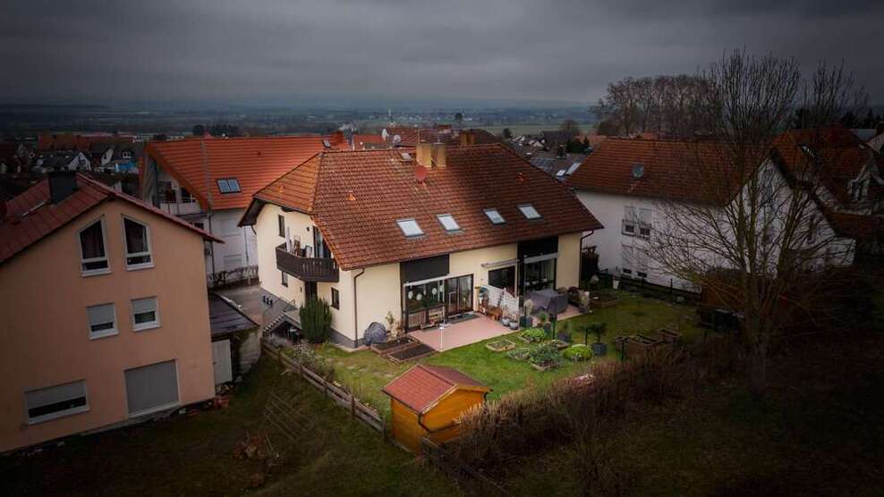 Haus zum Kaufen in Karben 575.000 € 194 m²