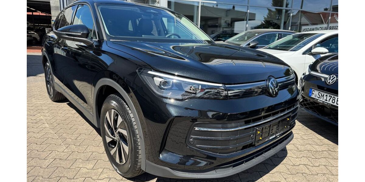 VW Tiguan 14.865 km 34.850 &euro; Frankfurt am Main 65936