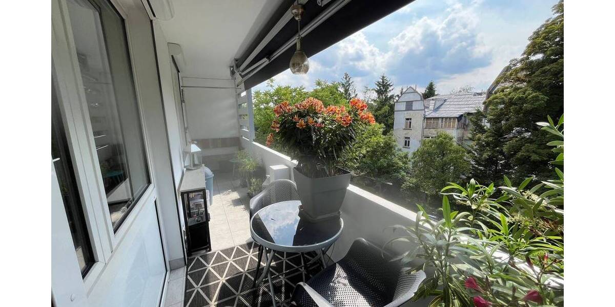 OF-Westend:ist. Helle und freundliche 2-3 Zimmerwohnung mit Balkon 2 zimmer