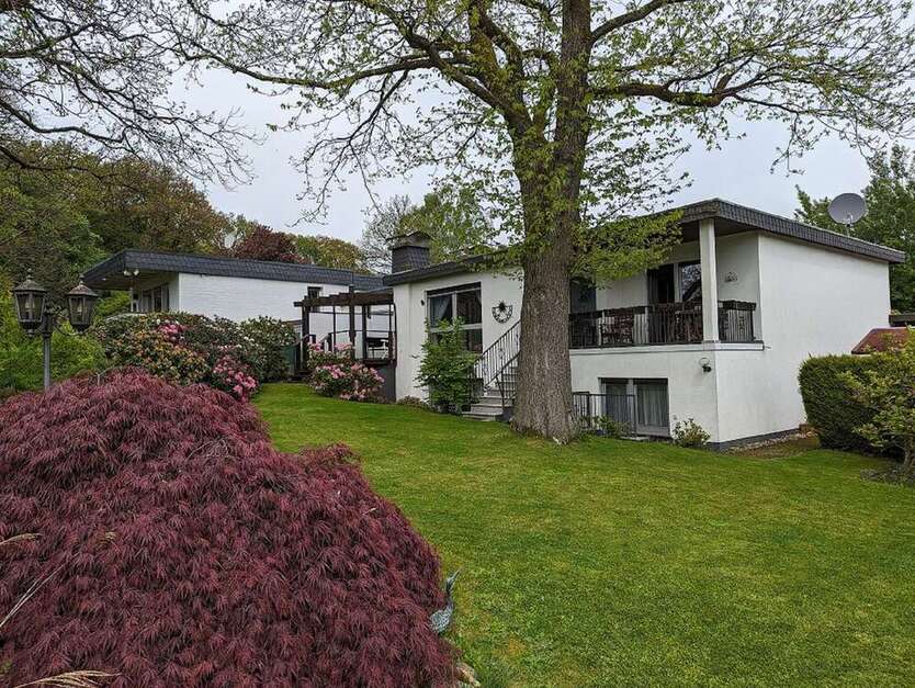 Haus zum Kaufen in Glashütten-Schloßborn 616.000 € 164 m²