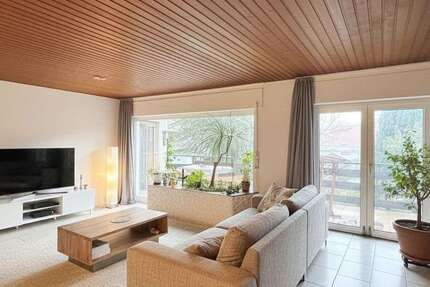 Haus zum Kaufen in Langenselbold 589.000 € 240 m² 7 zimmer